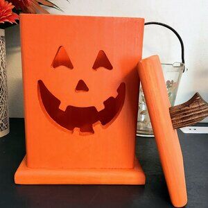 Wooden Pumpkin Halloween Decorations - Indoor & Outdoor